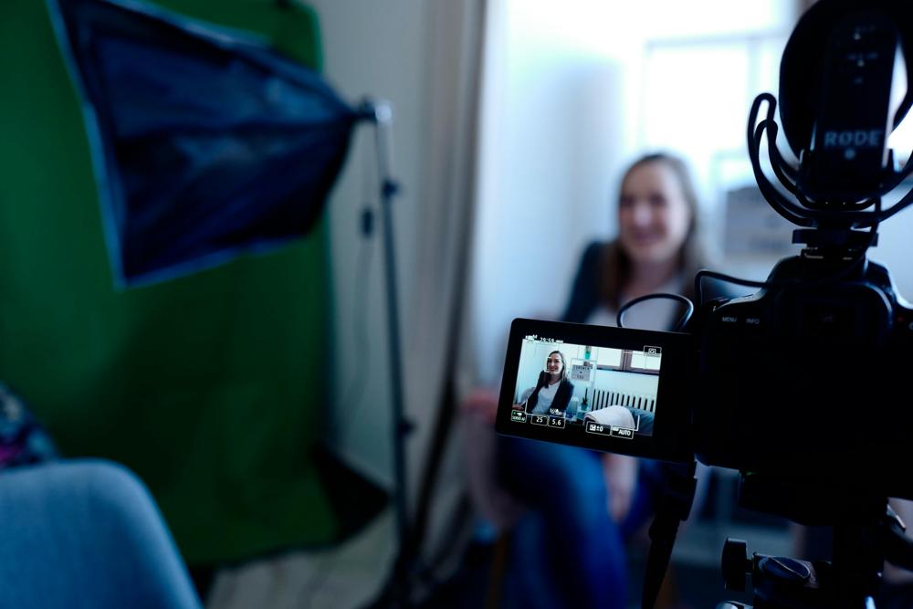 Jak wykorzystać video rekrutację w HR dla przyciągnięcia młodszych pokoleń